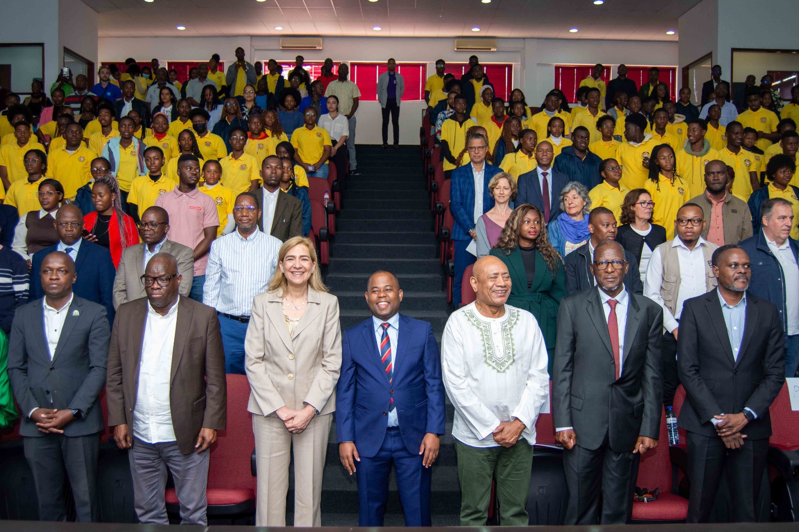 Seminário de reflexão sobre a plataforma Work4Progress Moçambique